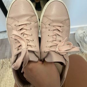The Great. proliferated sneaker in blush